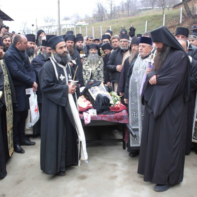 Slujba de înmormântare